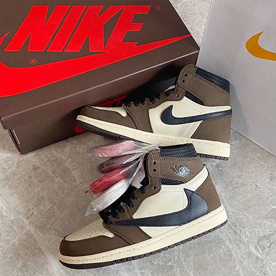 Travis Scott x Air Jordan 1 Hight OG TS SP Nike (2)